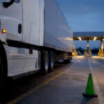 $7,000–$18,000/yr: U.S. Trucking Insurance Costs and Per Mile Impact